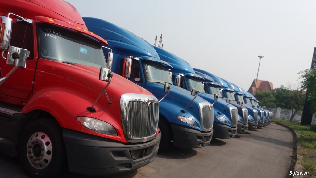 xe đầu kéo mỹ 2 giường giá 700.000.000 - 1