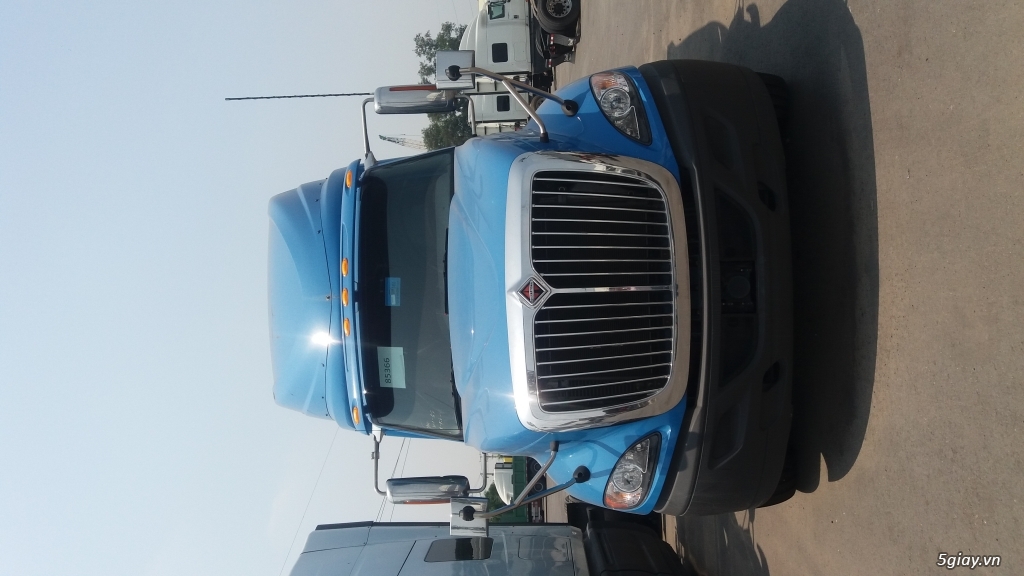 xe đầu kéo mỹ 2 giường giá 700.000.000