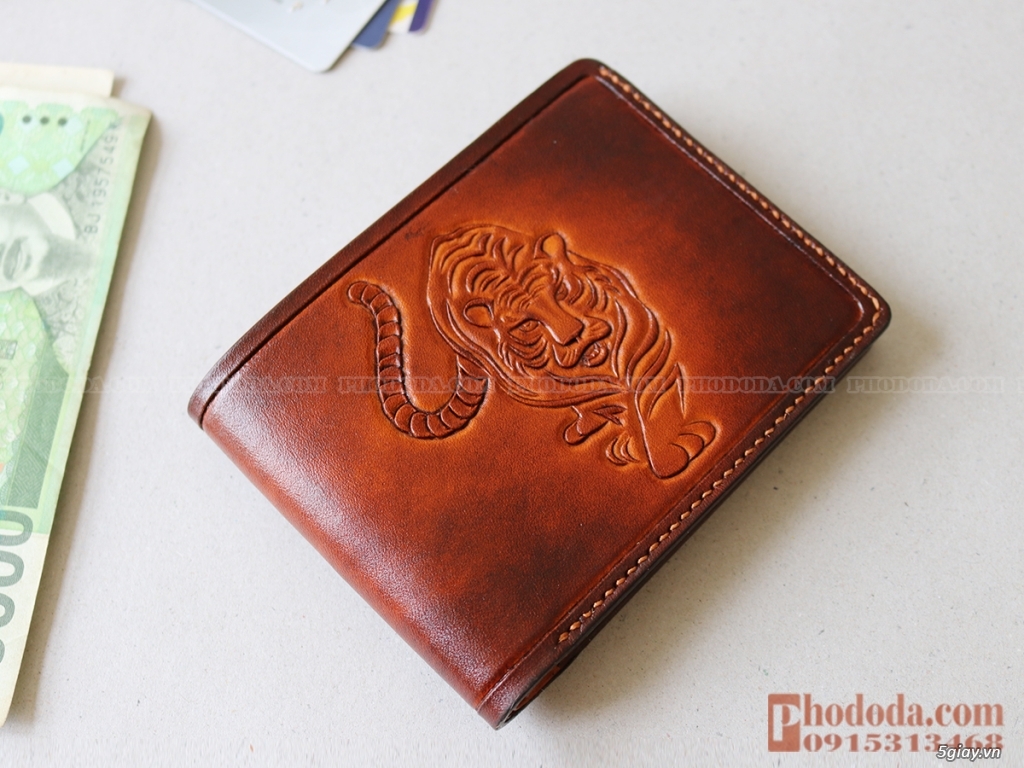 Xưởng sản xuất đồ da handmade - Đồ da chạm khắc Hà Nội