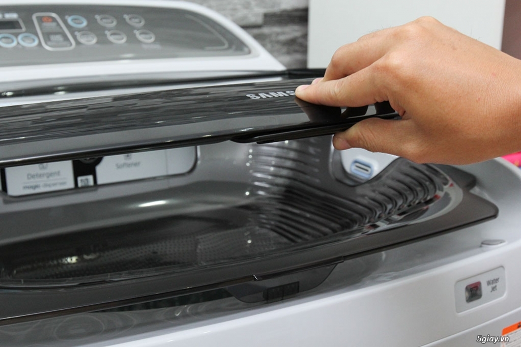 Cần bán máy giặt samsung 9Kg còn bảo hành 12/2018 giá rẻ - 1