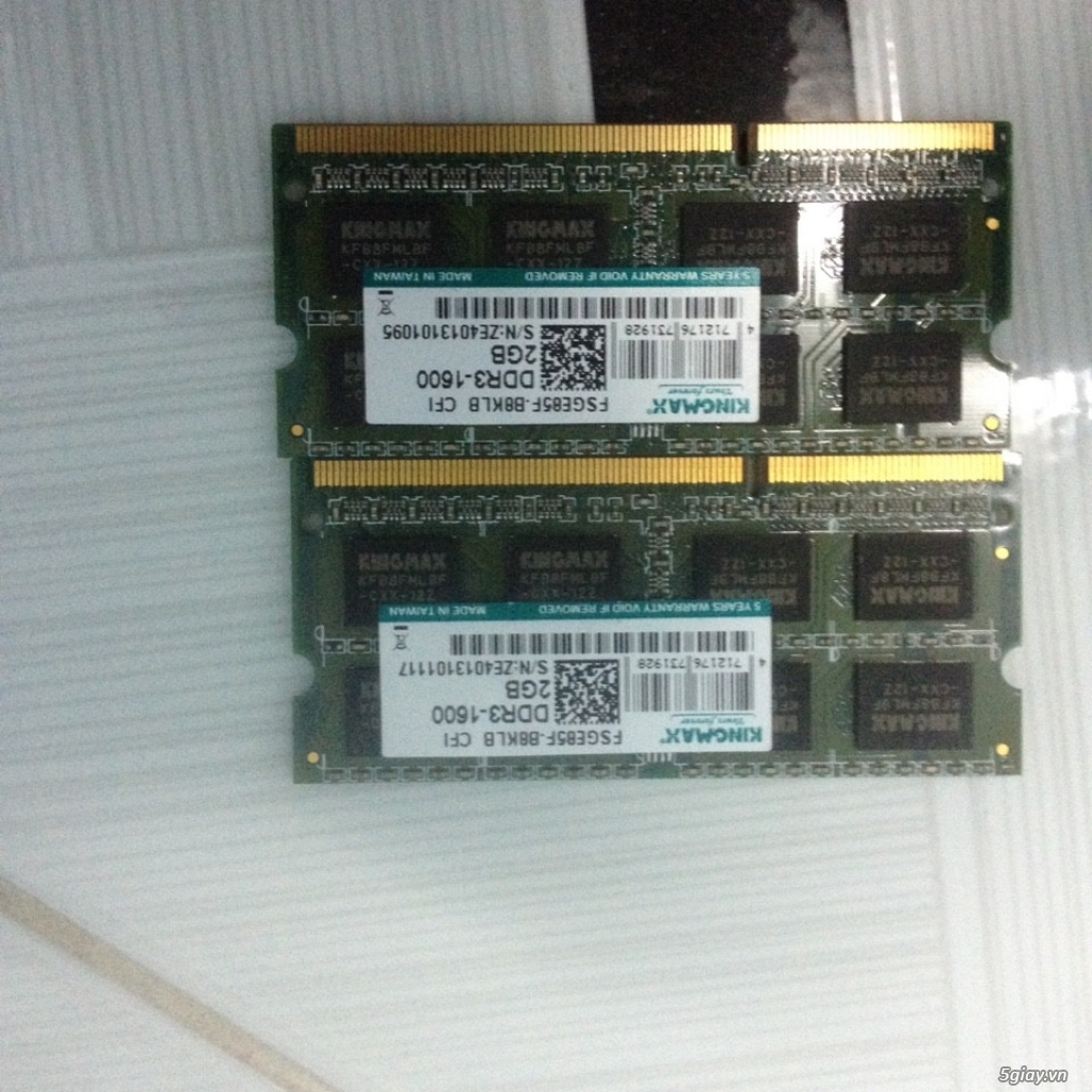 RAM 4GB/1600 PC3L và HDD 500gb chưa sử dụng