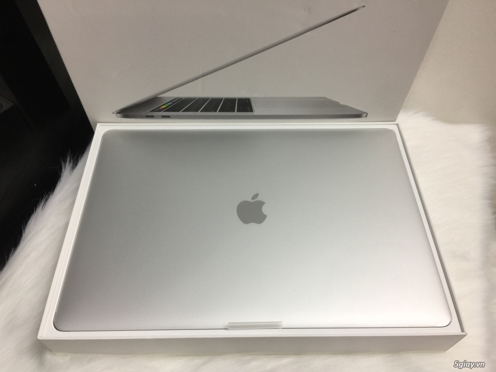 MACBOOK PRO 2016 15inch MLW82 512GB TOUCHBAR Fullbox Chưa Active