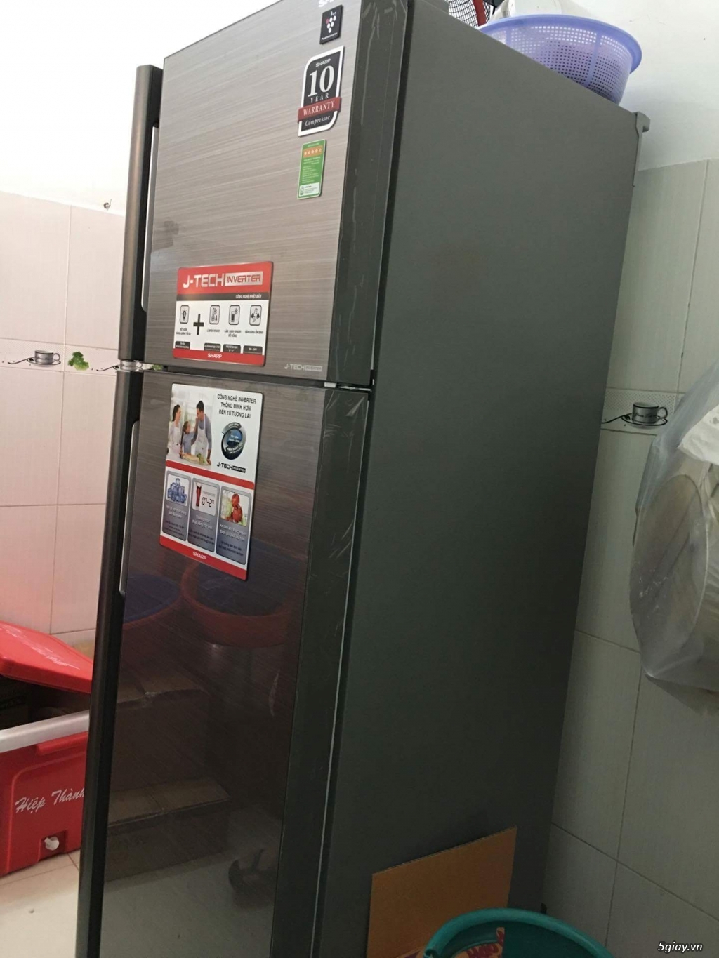 Tủ lạnh Sharp Inverter 428l mới 99% giá rẻ