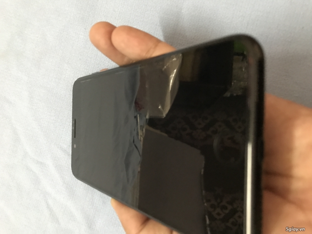 7 PLUS 256GB JETBLACK QUỐC TẾ MỚI ACTIVE - 1