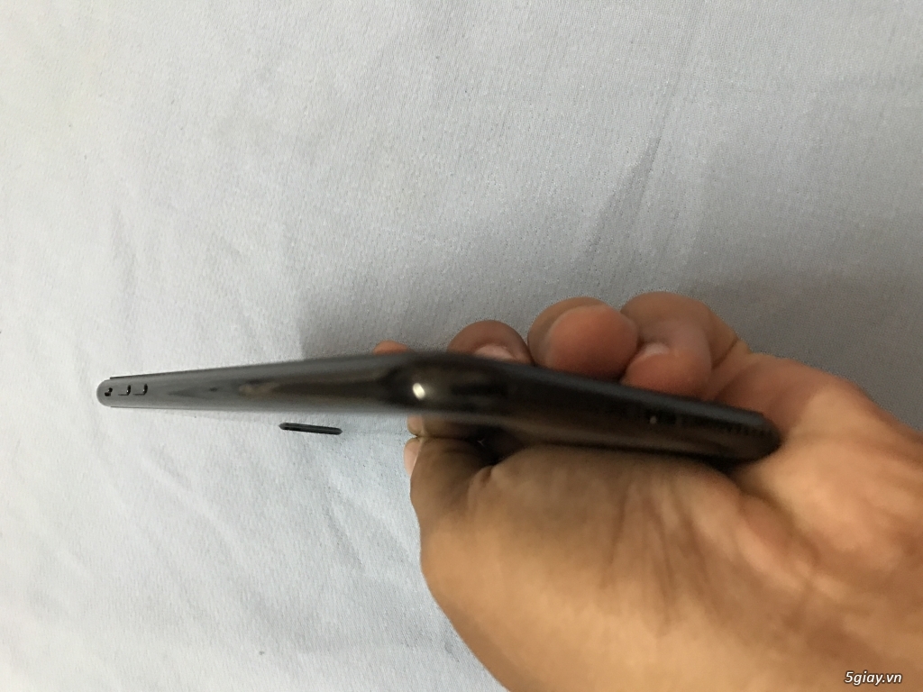 7 PLUS 256GB JETBLACK QUỐC TẾ MỚI ACTIVE - 9