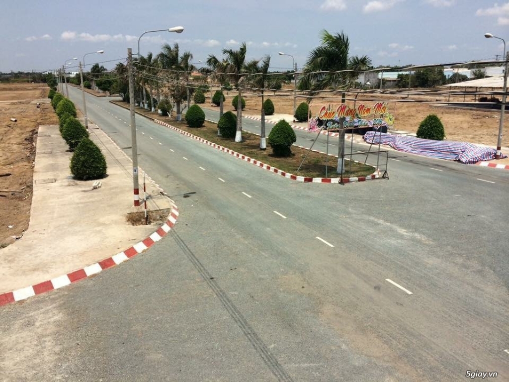 Bán đất gấp trên quốc lộ 50 - 1