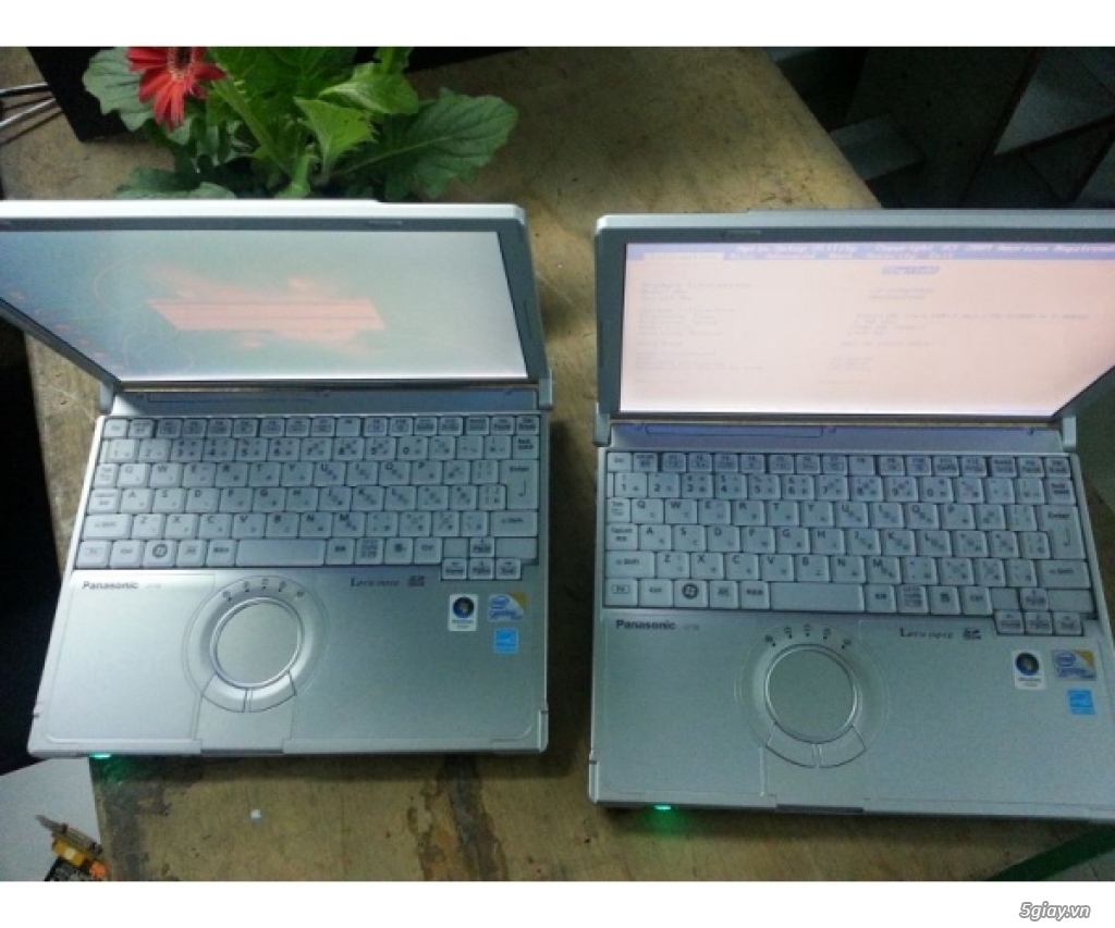 Panasonic CF-T8, laptop giá rẻ - 2