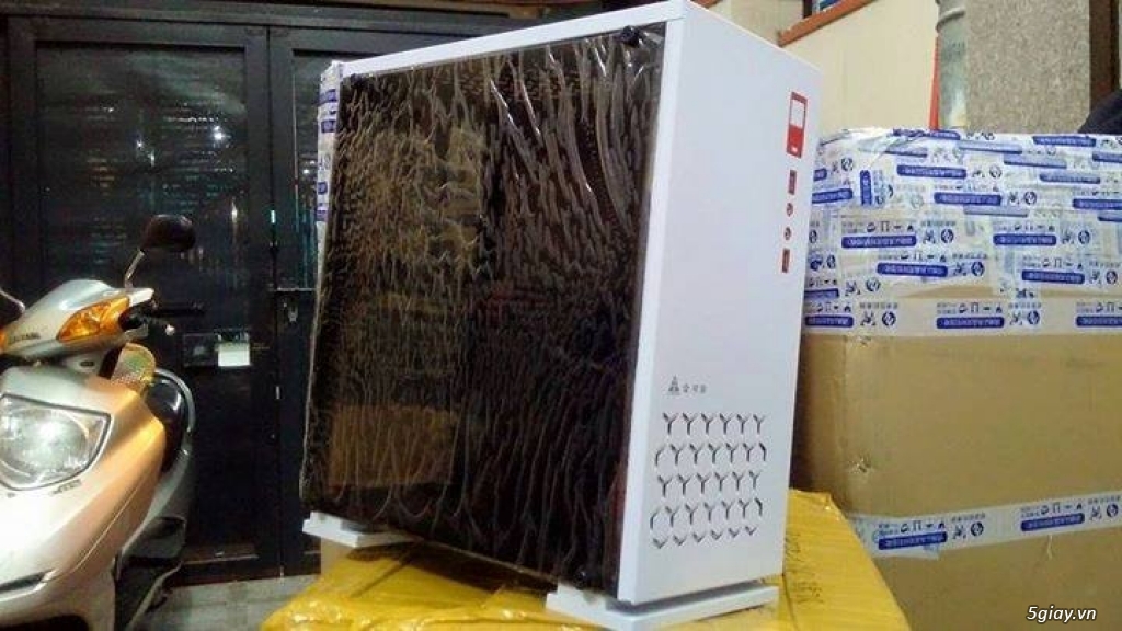 Case PC đẹp giá rẻ trong suốt show hàng - 2