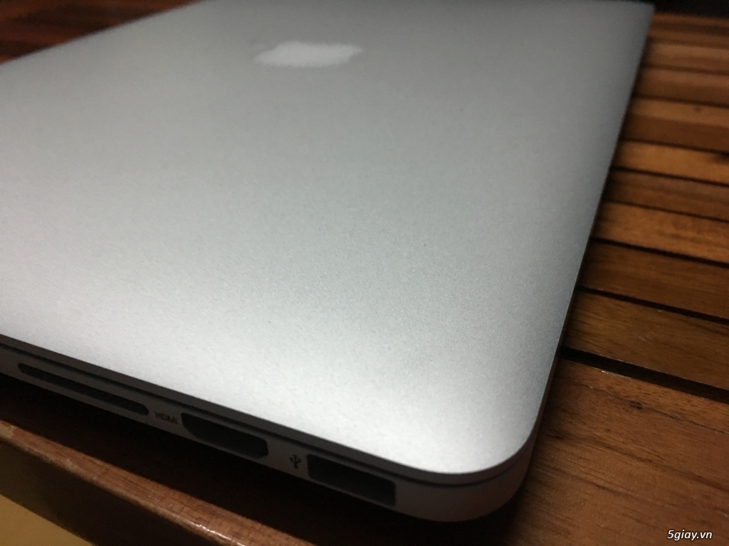 Macbook Pro Retina 13 2015 - MF840 i5/ Ram 8gb/ SSD 256gb đẹp keng - 2