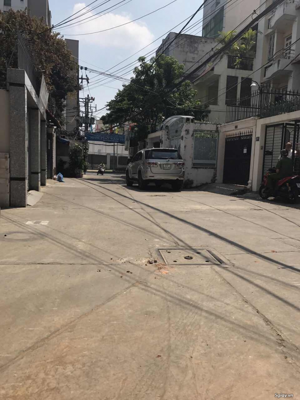 Bán gấp nhà hẻm Nam Kỳ Khởi Nghĩa, P8, Q3 - 1