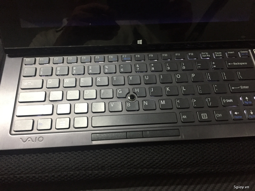 Laptop Sony SVD112A Hư LCD