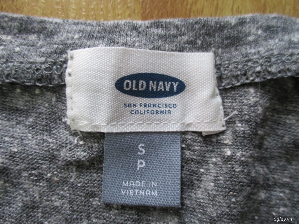 Áo thun nữ hiệu Old Navy chính hãng xách tay Mỹ giá siêu rẻ đây. - 31