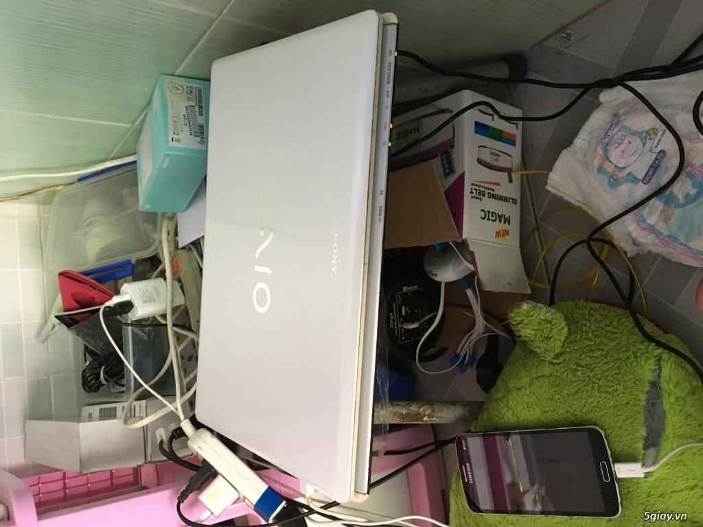 sony vaio i3