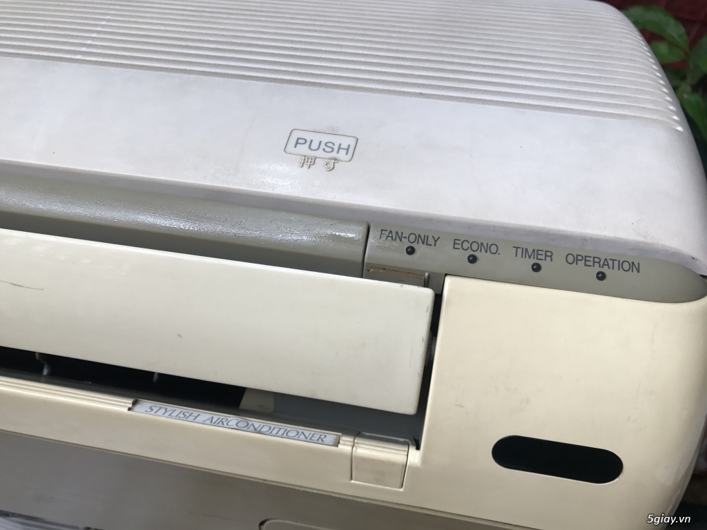 Máy lạnh toshiba 1hp - 1