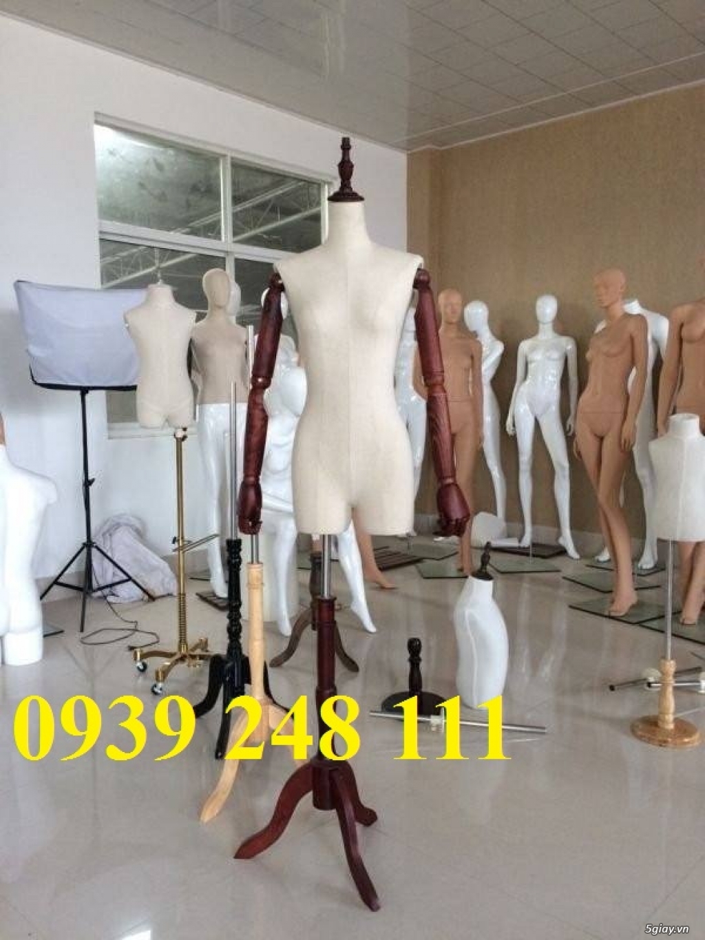 Phụ kiện shop thời trang giá rẻ nhất sài gòn - 26