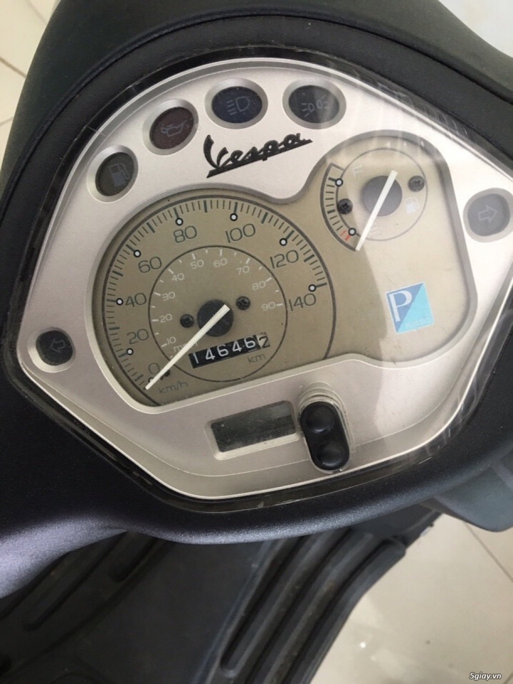 Bán vespa 150 ý màu vàng - 2