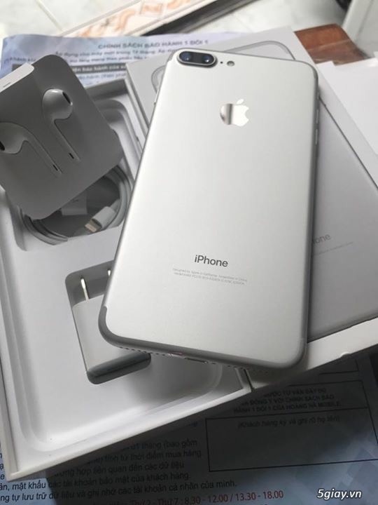 Iphone 7 plus 32gb silver lock 99% đẹp không tì vết - 1