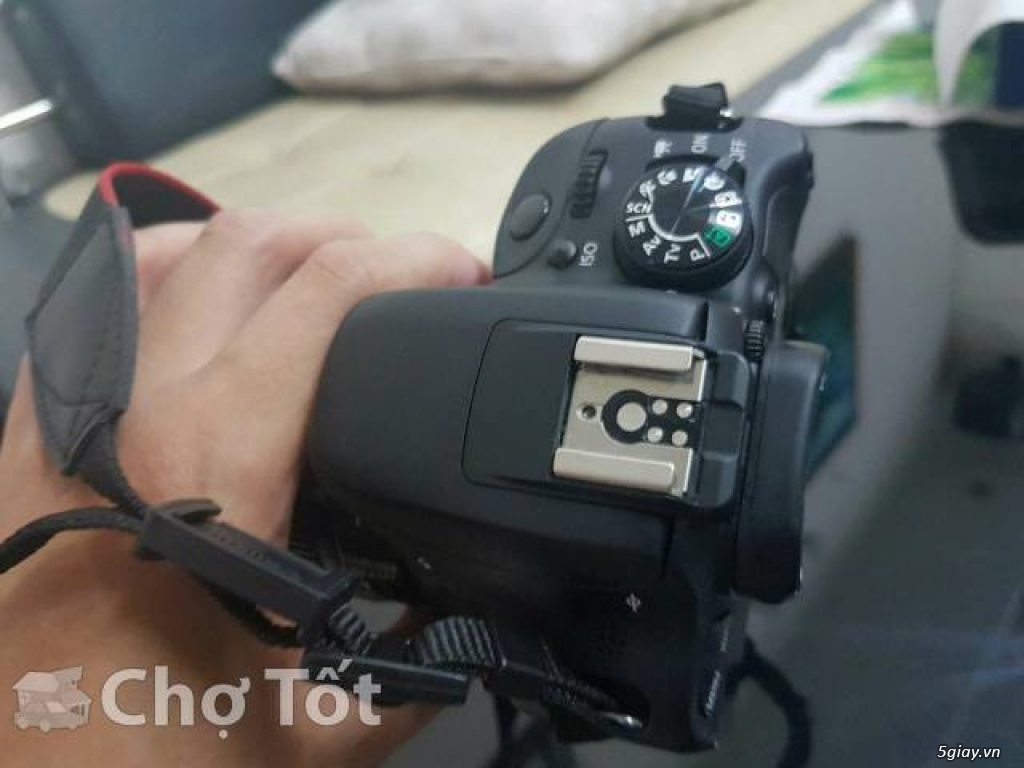 Canon SL1 (100D) + len 18-25mm 99% giá HOT HOT HOT HOT - 1