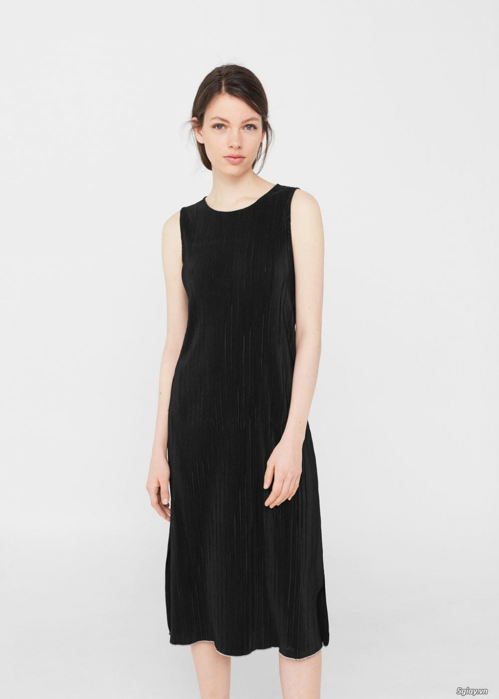 Thời trang nữ Vnxk thương hiệu Mango, Uniqlo