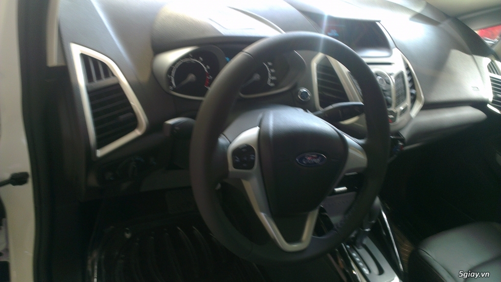 Ford Ecosport 2017 Titanium 1.5 AT, màu trắng, giá rẻ nhất trong năm - 2