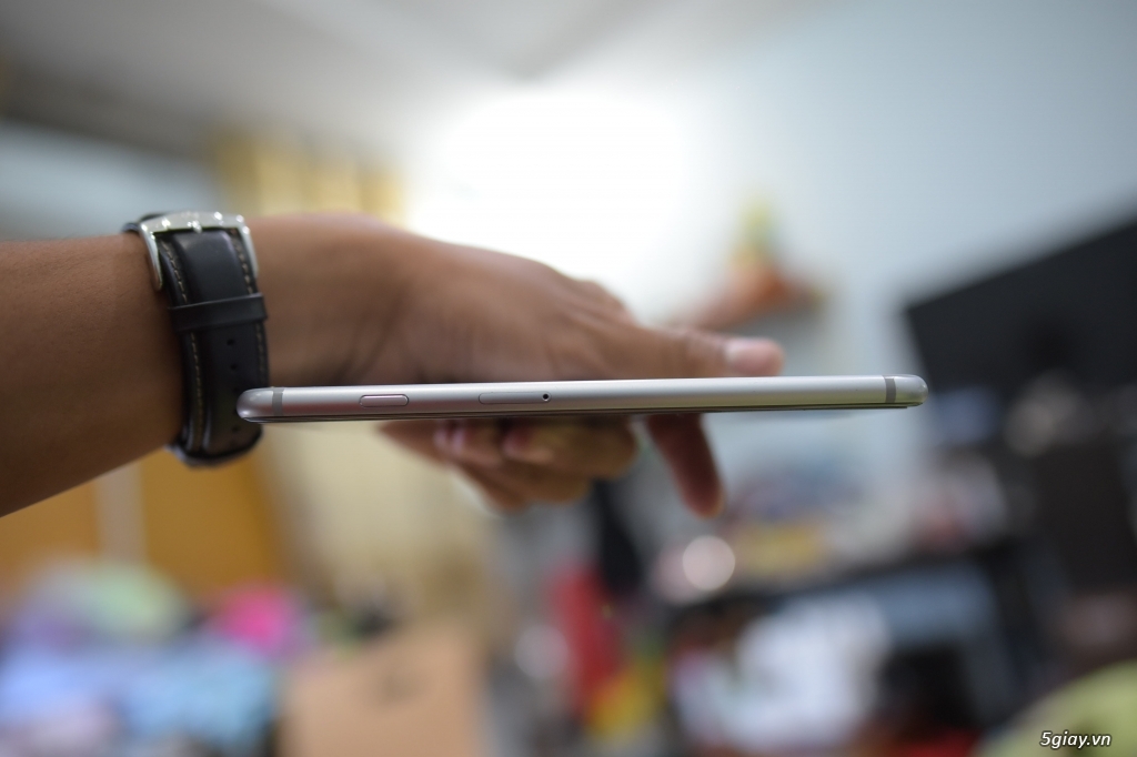 Iphone 6S plus 64G màu đen cần bán - 2