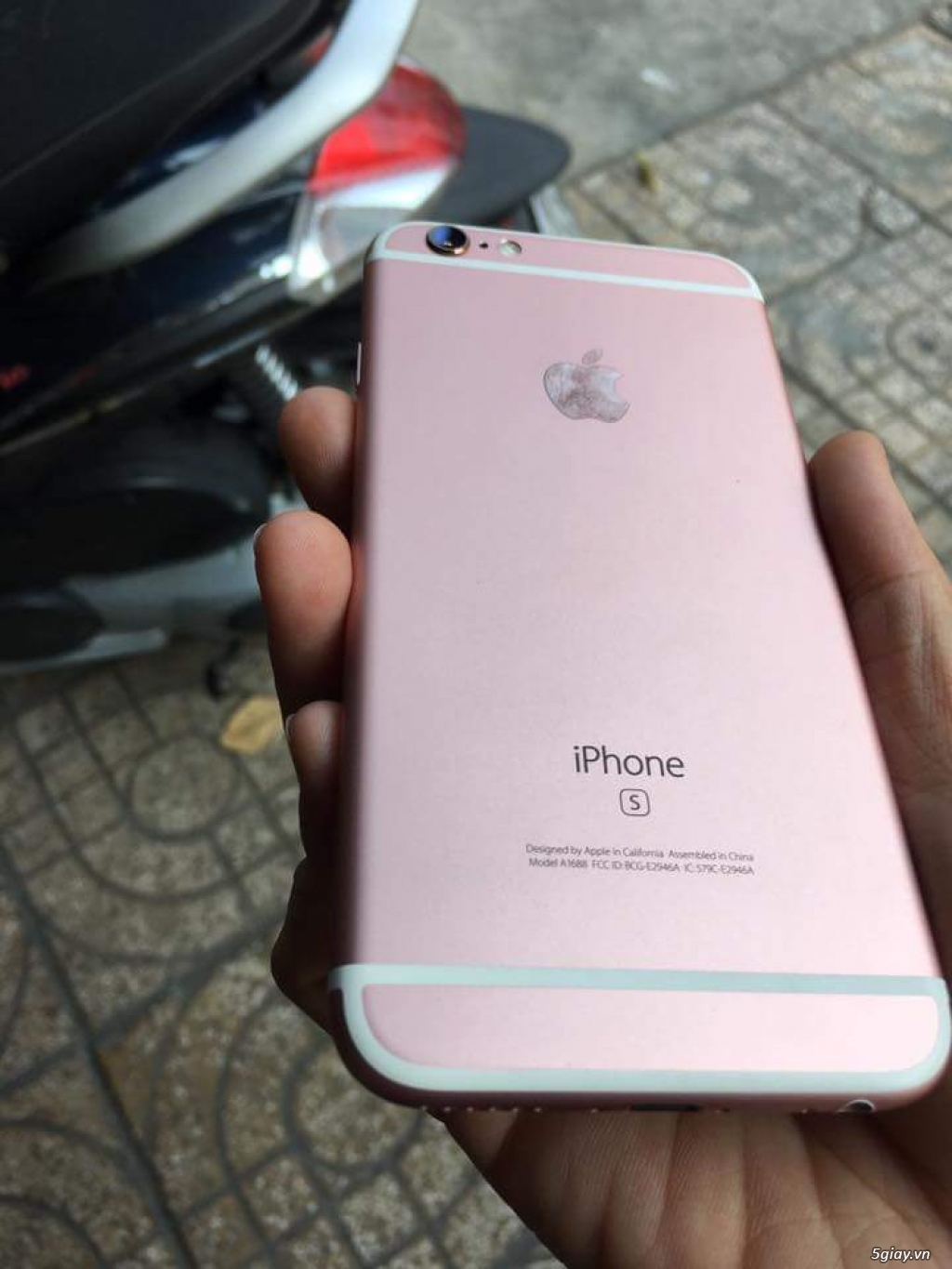 Iphone 6s - 1