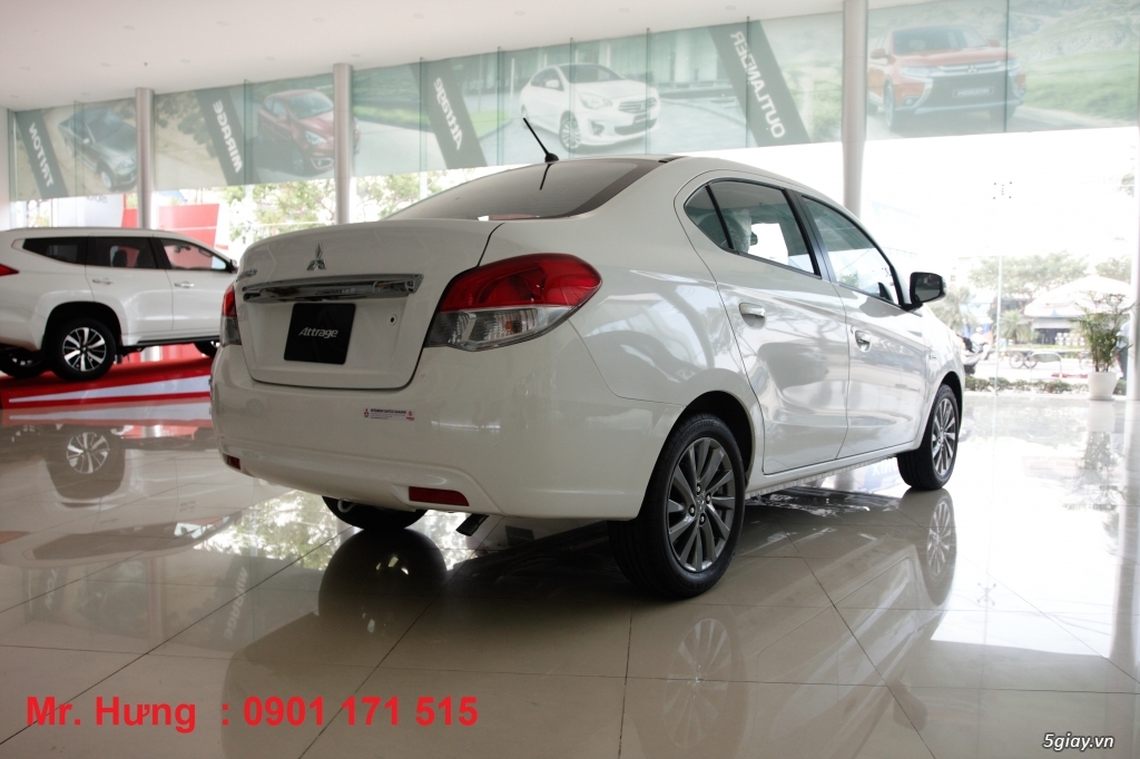 Khuyến mãi lớn khi mua xe Attrage ở Mitsubishi Motors Đà Nẵng - 3