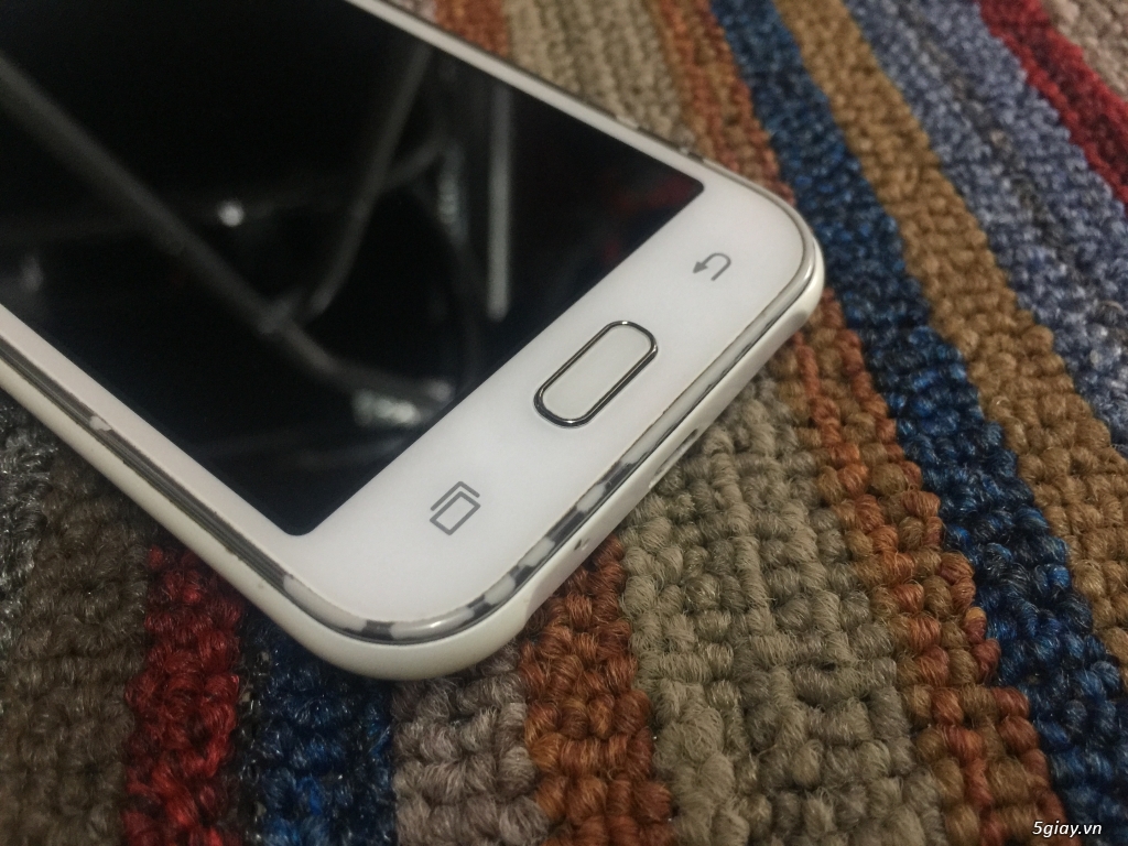 Thanh lý samsung j1 zin 97% - 4