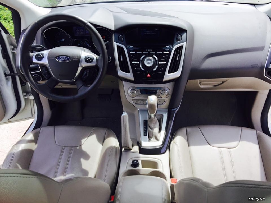 FOCUS 2.0L 2014 Titanium sedan cao cấp Full option chạy lướt như mới - 17