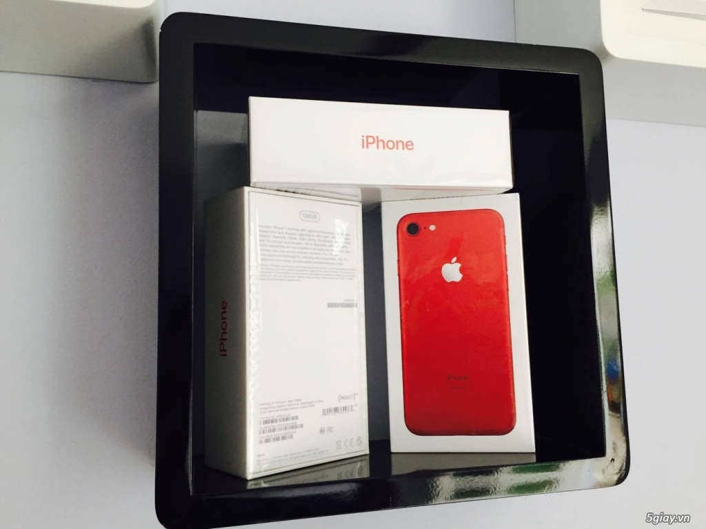 IPHONE 7 RED 128GB - 1