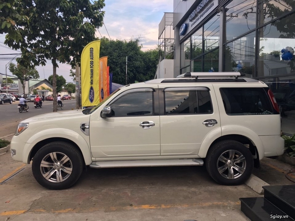 Ford Everest Limited 2.5 AT 2010 TRẮNG - 3