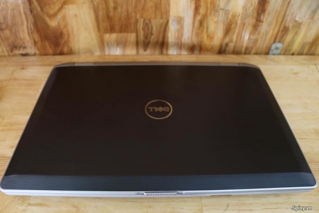 Dell LatituDe e6420 hang my - 3