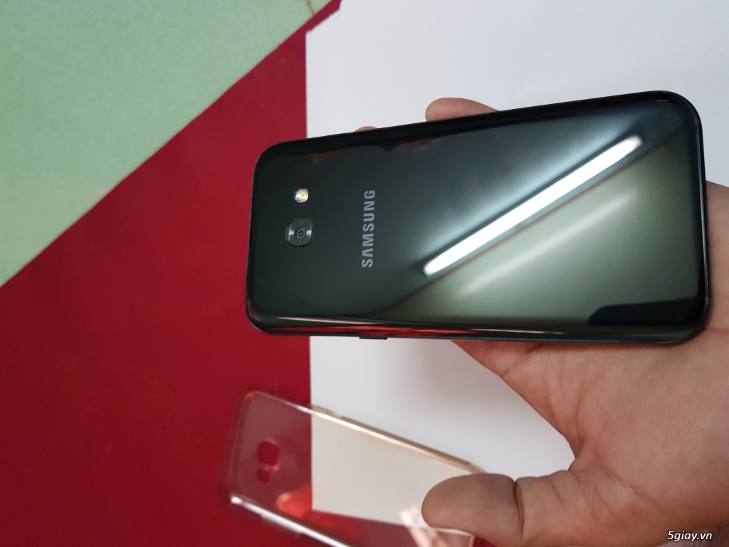 Samsung A5 2017 99% đen bóng Q1 - 2