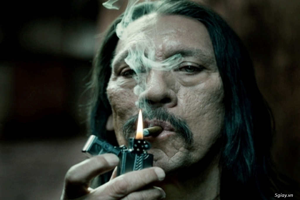 8 tuổi hút ma túy, 15 tuổi giết người, 40 tuổi thành sao Hollywood..Đây là câu chuyện huyền thoại - 4