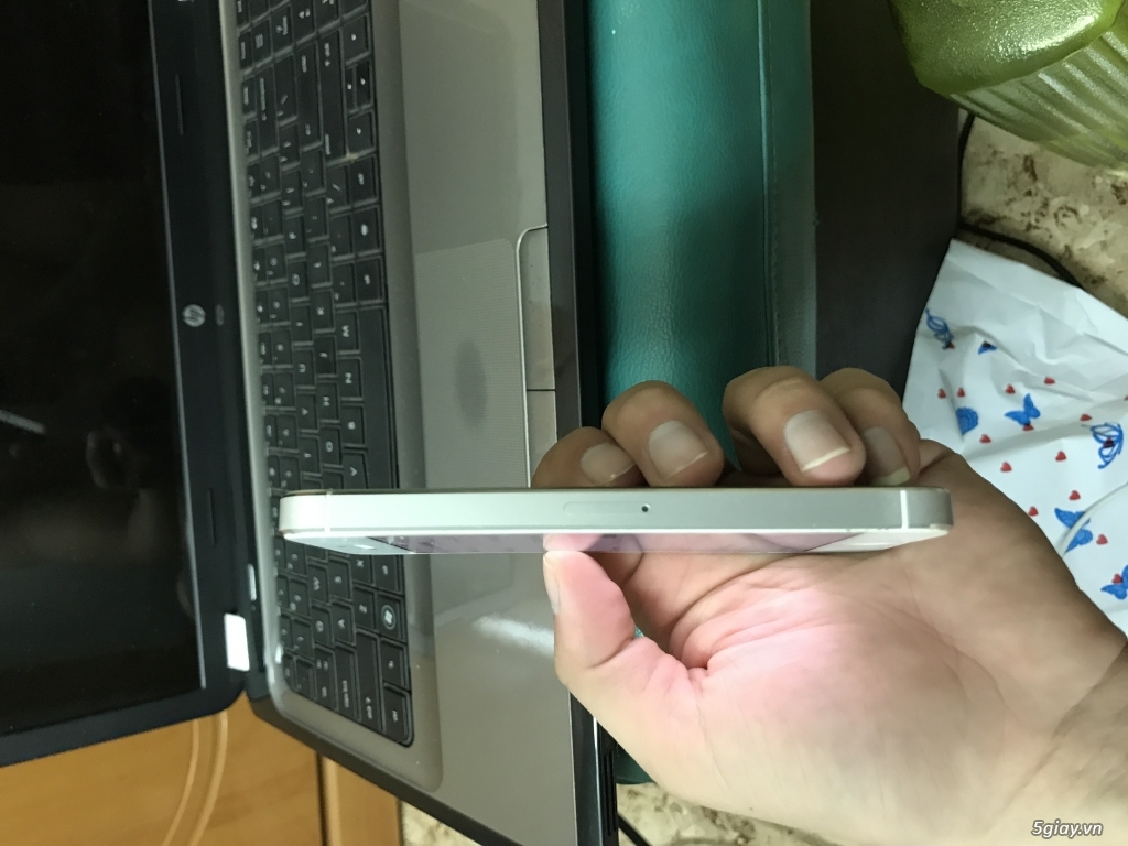 Bán iPhone 5 16g màu trắng - 1