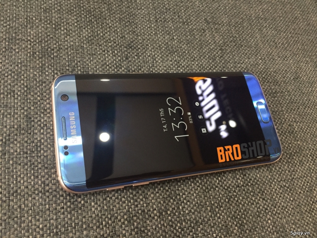 Cần bán cây Samsung galaxy S7 Edge xanh Cobal giá tốt fullbox !!!!!