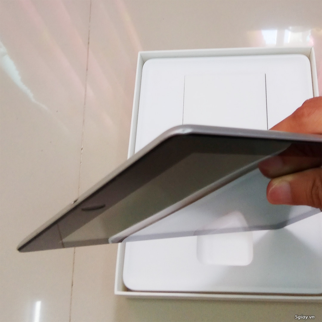 Cần bán Ipad 4 16G Wifi Only - 1
