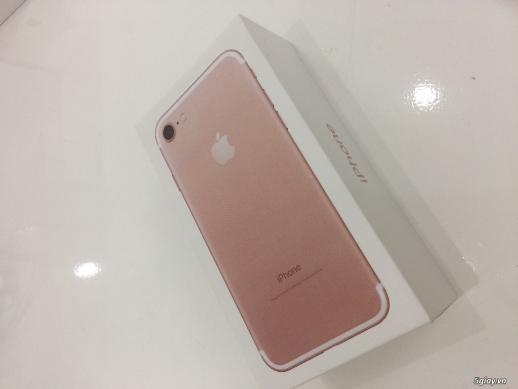 iphone 7 32Gb lock dùng như Quốc tế, số lượng có hạn