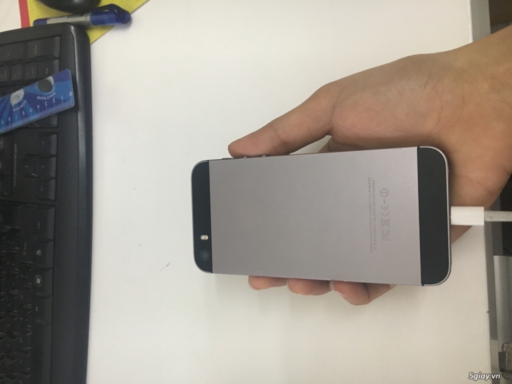 iPhone 5s hàng quốc tế - 3