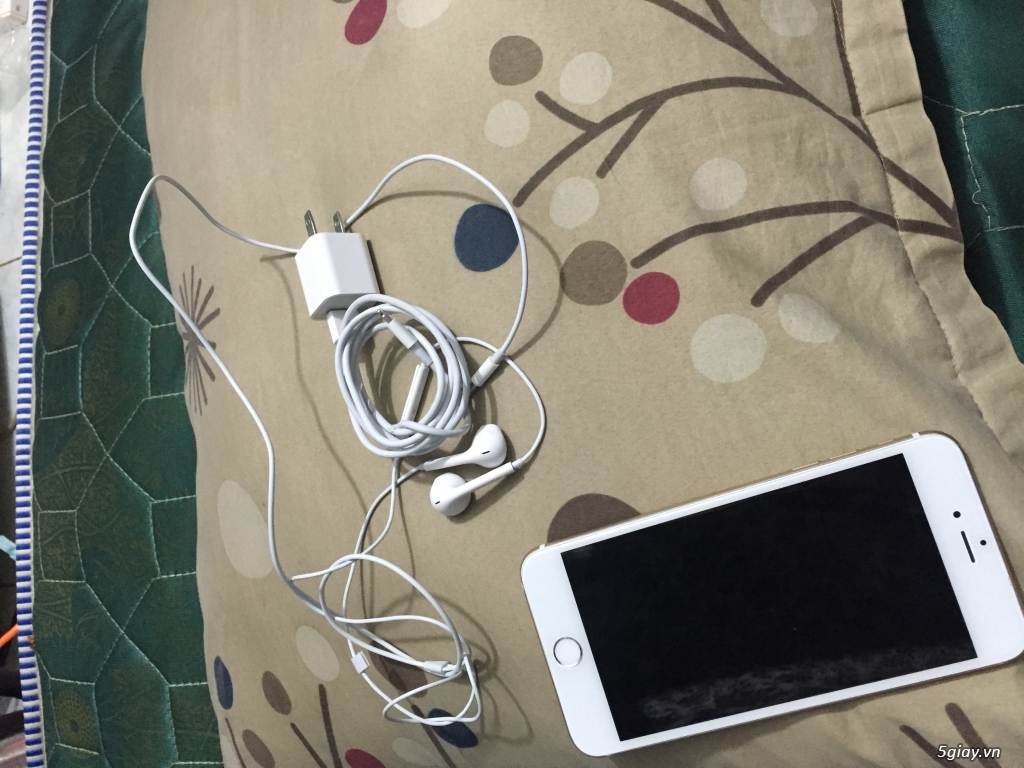 Bán iphone 6 plus gold zin