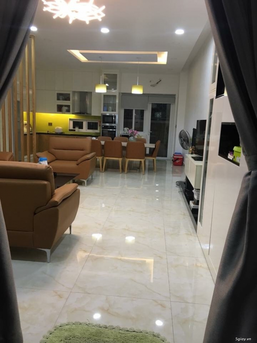 Bán nhà phố 6*18 Xd 1 trệt 2 lầu tại khu cao cấp Melosa Garden quận 9. - 1