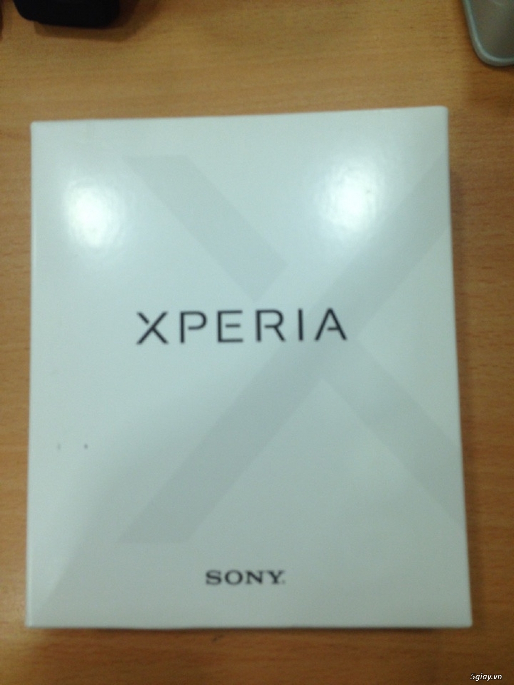 Sony XA 16GB vàng hồng/trắng/vàng/đen chính hãng - bảo hành chính hãng
