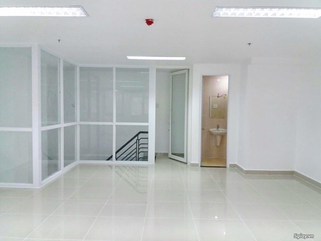 BÁN SHOPHOUSE K.DOANH KHU ĐÔNG NGƯỜI, NGAY CẦU THAM LƯƠNG GIÁ 2,5 TỶ - 4