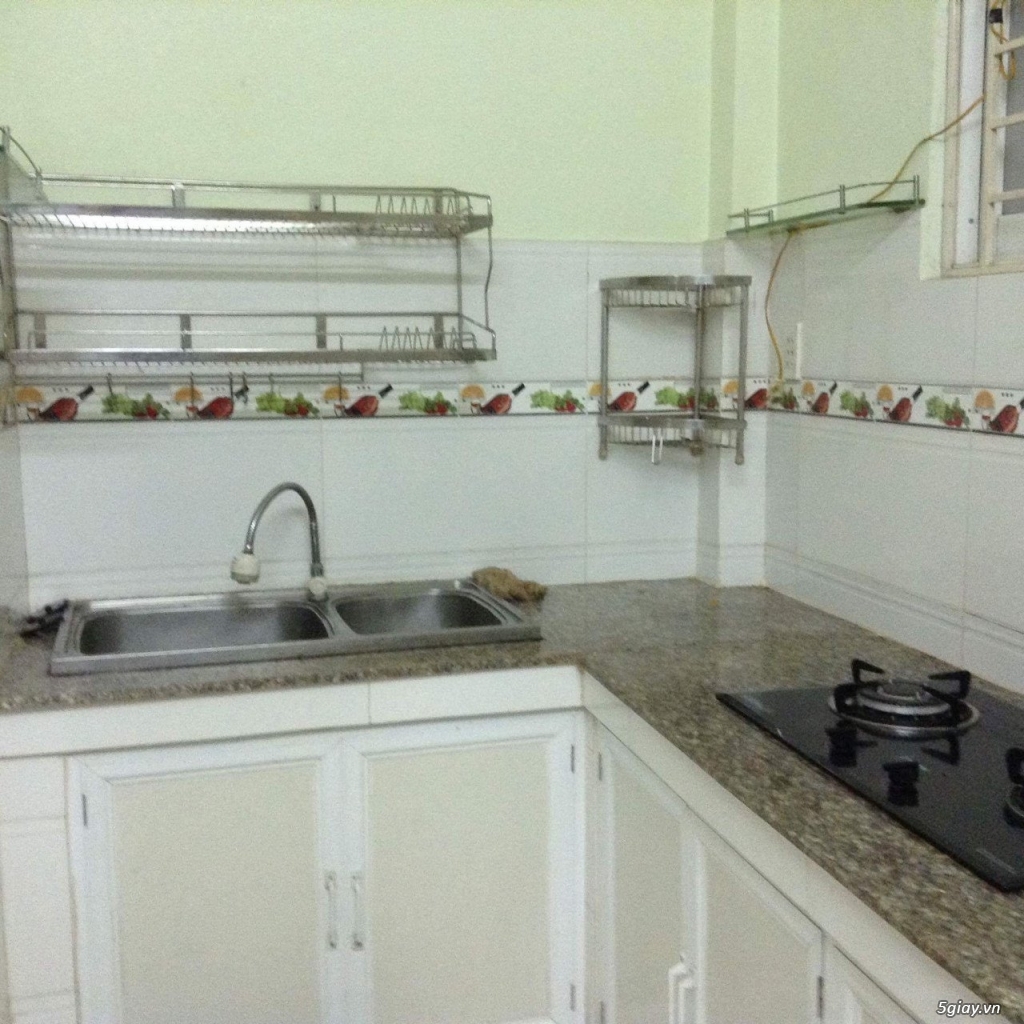 Cho Thuê nhà đúc - một trệt - một lầu DT: 30 m2 Nguyễn thiện thuật Q3 - 2
