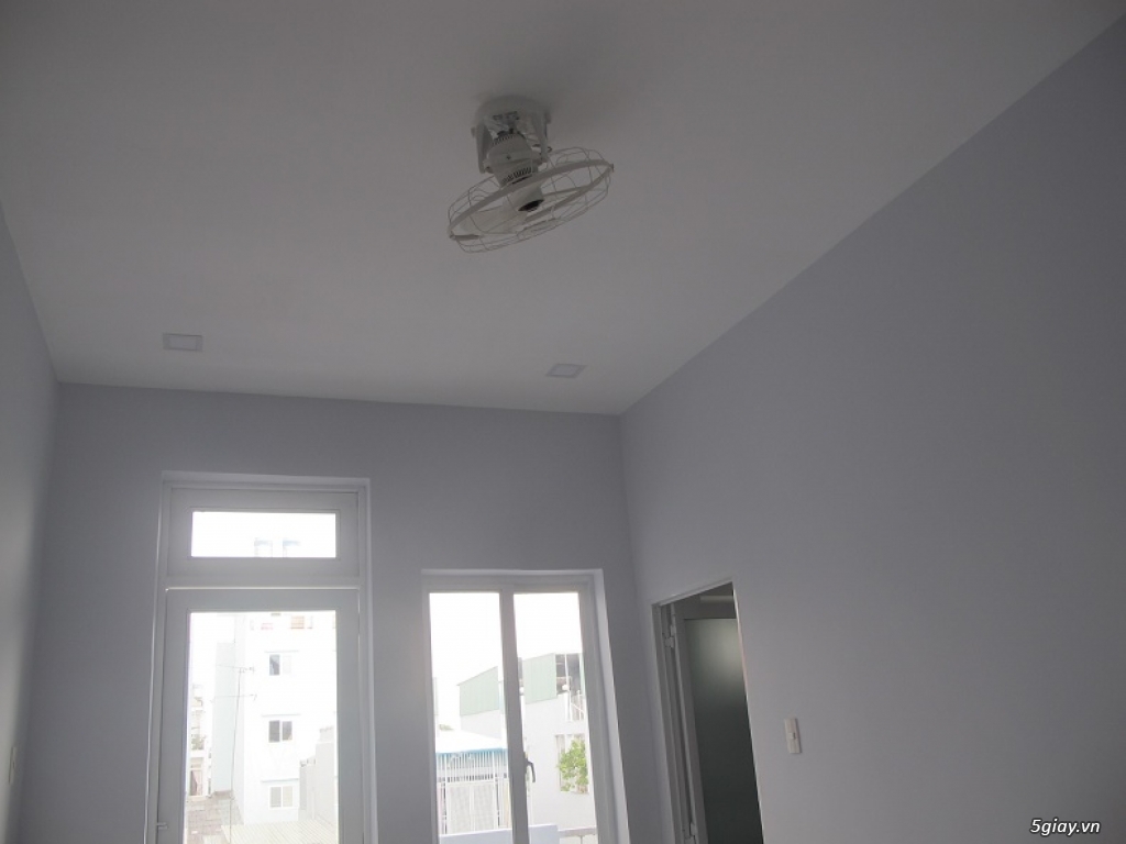 bán nhà Mặt tiền D2 nối dài , đường 14m - 9