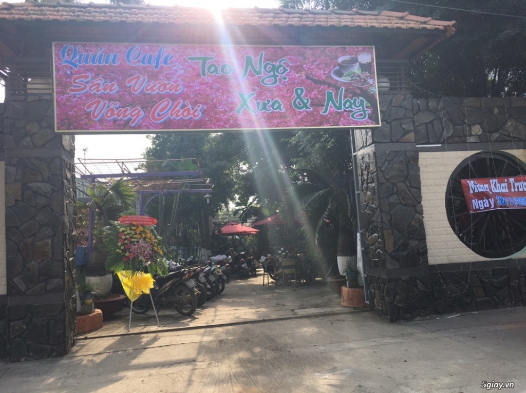 Cần sang quán café 700m2 200tr quận bình tân