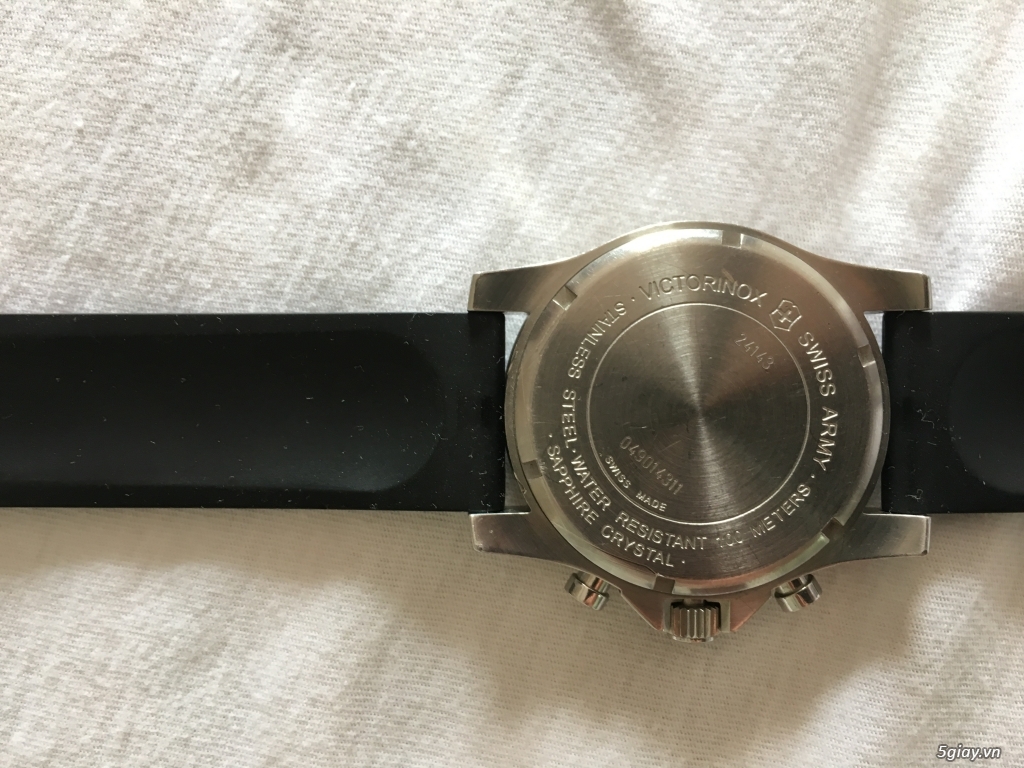 Đồng hồ swiss army thuỵ sĩ - 1