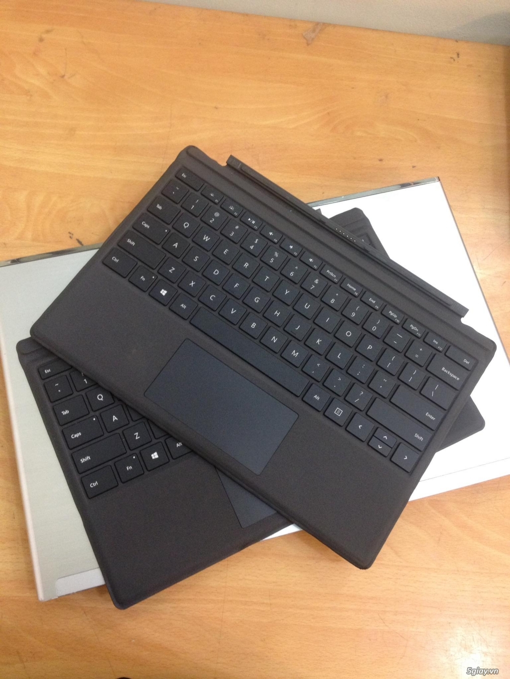 Touch Cover Keyboard Surface Pro 4 - 1