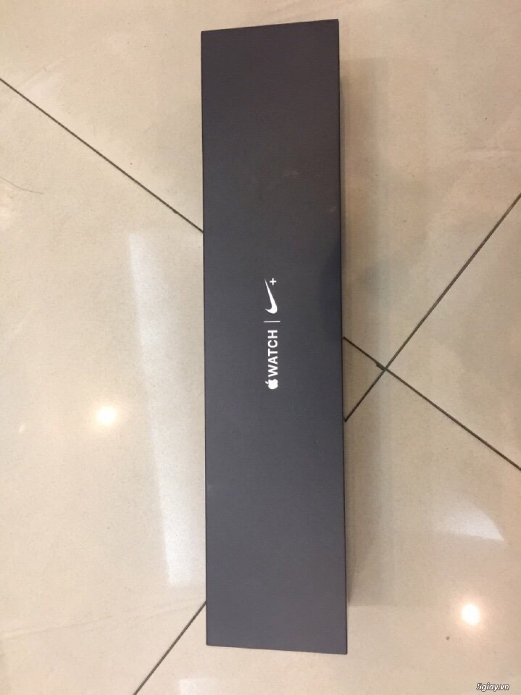 AppleWatch Series 2 42mm Space Gray Aluminum Nike Sport Band