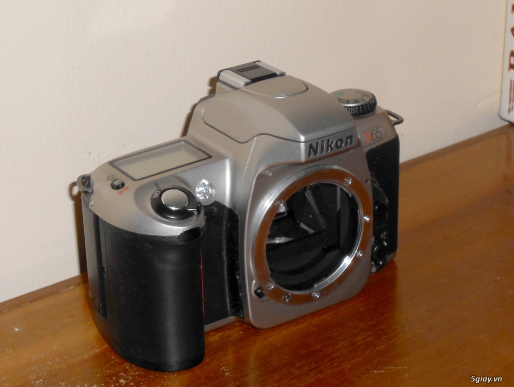 Máy ảnh NIKON chụp fim N65
